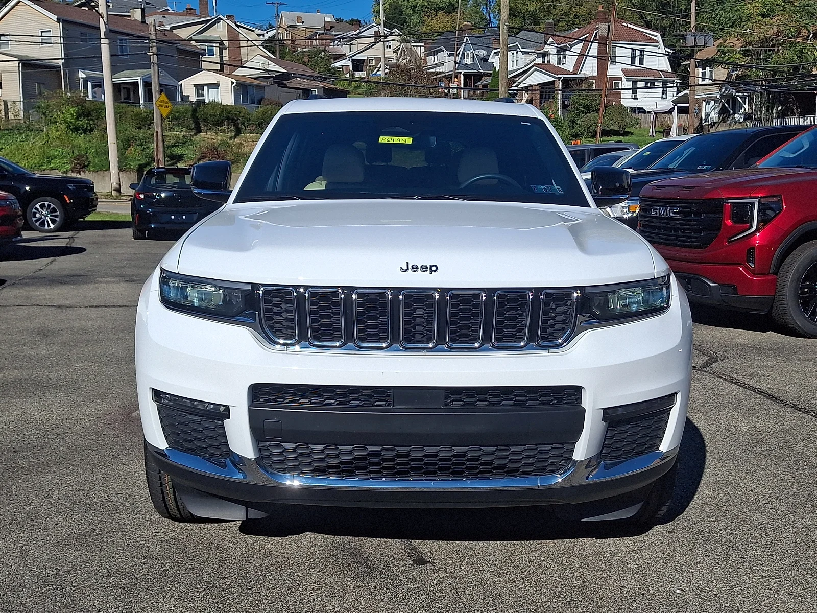 Used 2023 White Jeep Limited image 3