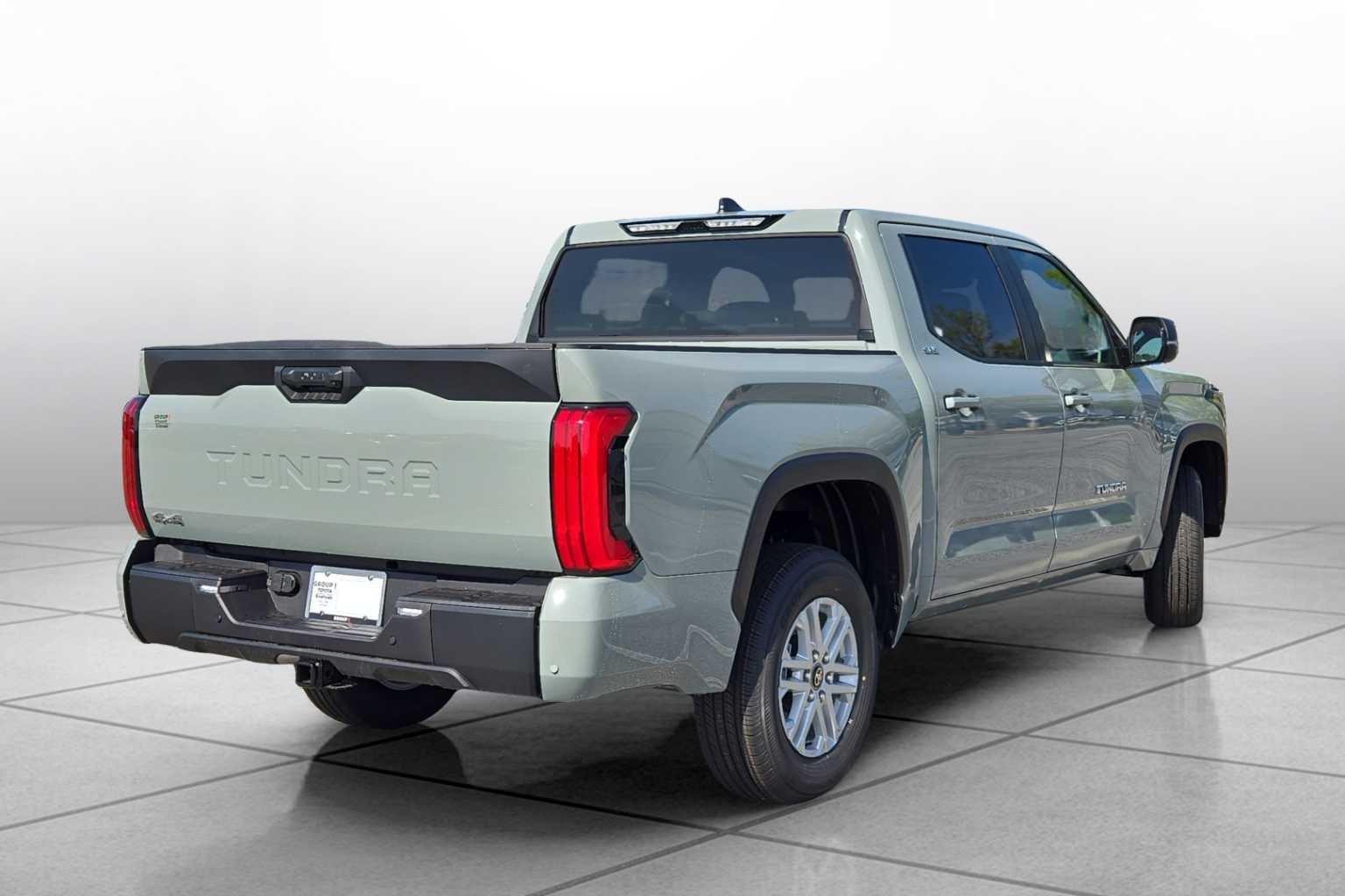 New 2026 Lunar Rock Toyota SR5 image 17