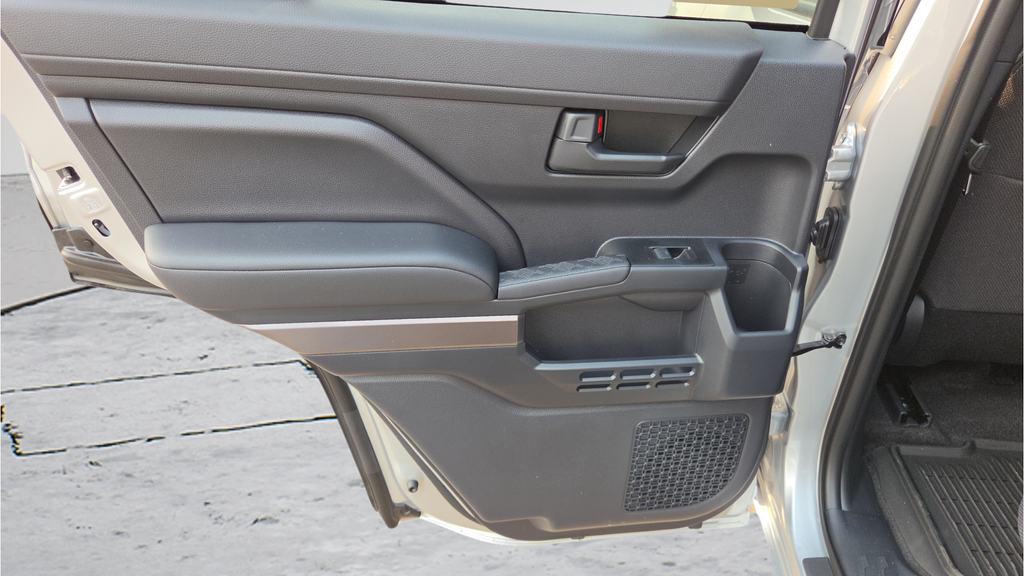 New 2026 Cutting Edge Toyota SR5 image 43