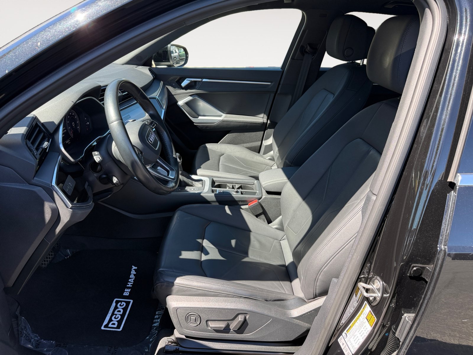Used 2020 Black Metallic Audi Premium Plus image 10