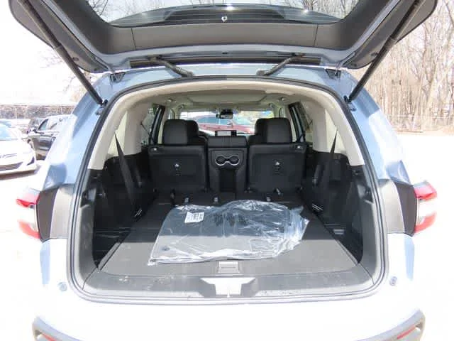 New 2026 Sonic Gray Pearl Honda Touring image 12