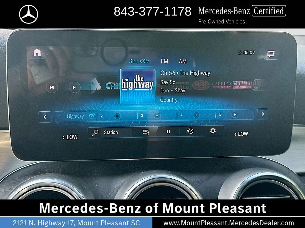 Used 2022 Gray Mercedes-Benz GLC 300 image 14