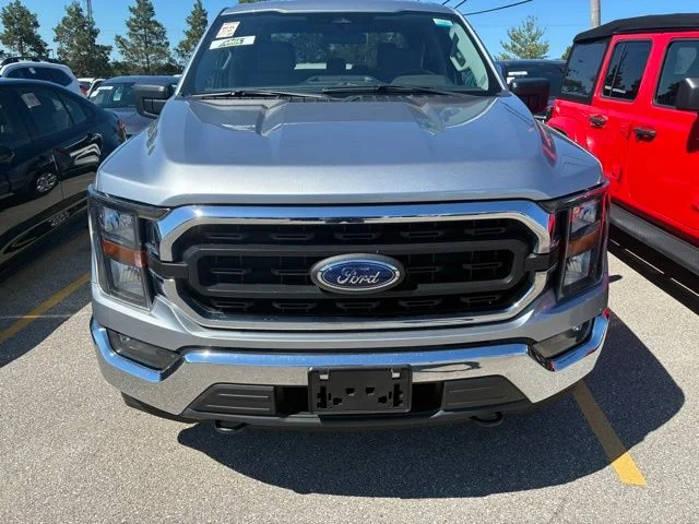 2023 Ford F-150 XLT - Photo 2