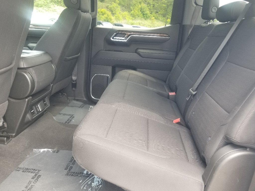 2025 Chevrolet Silverado 1500 LT - Photo 8