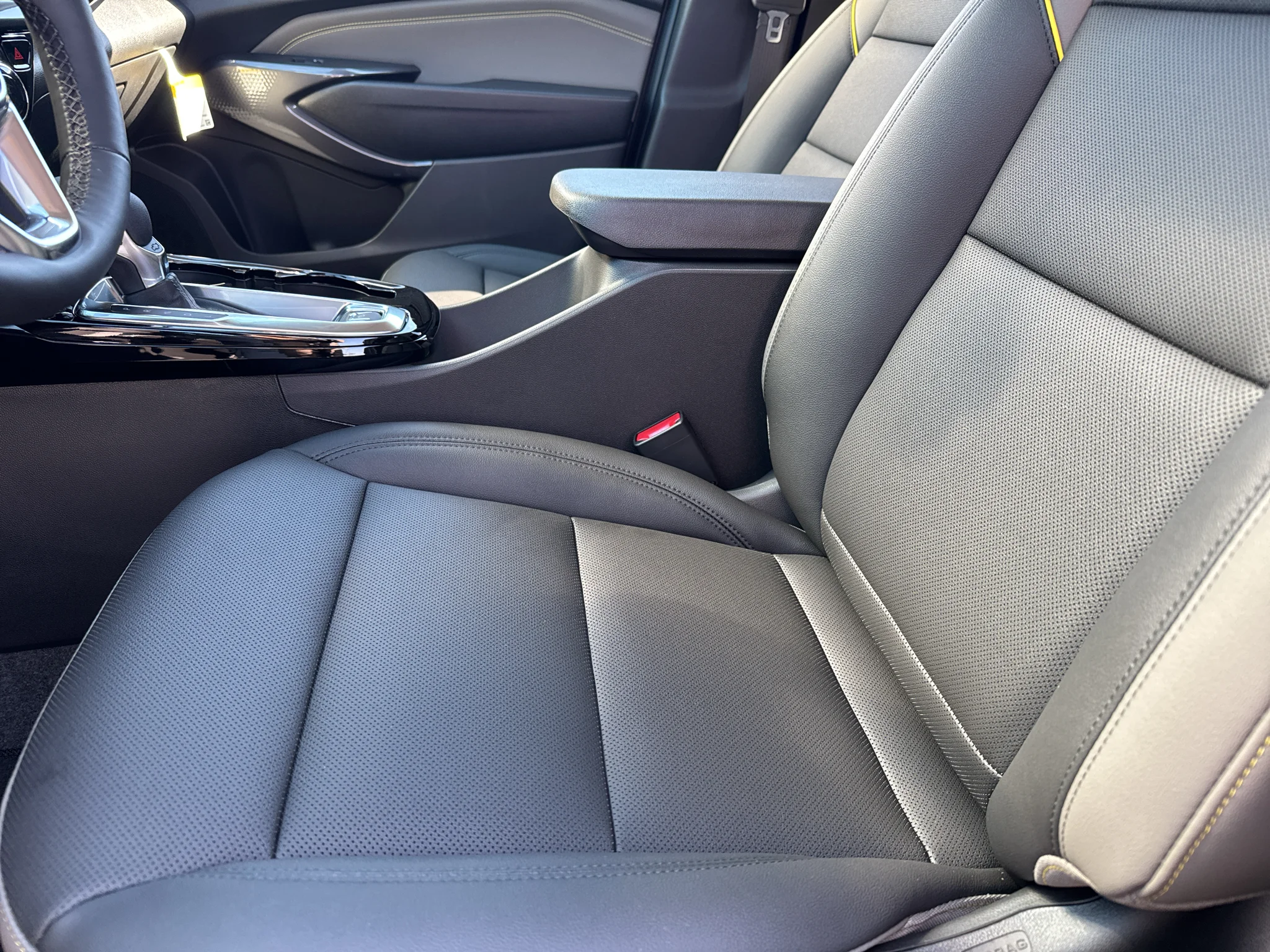 2026 Chevrolet Trax Activ - Photo 10