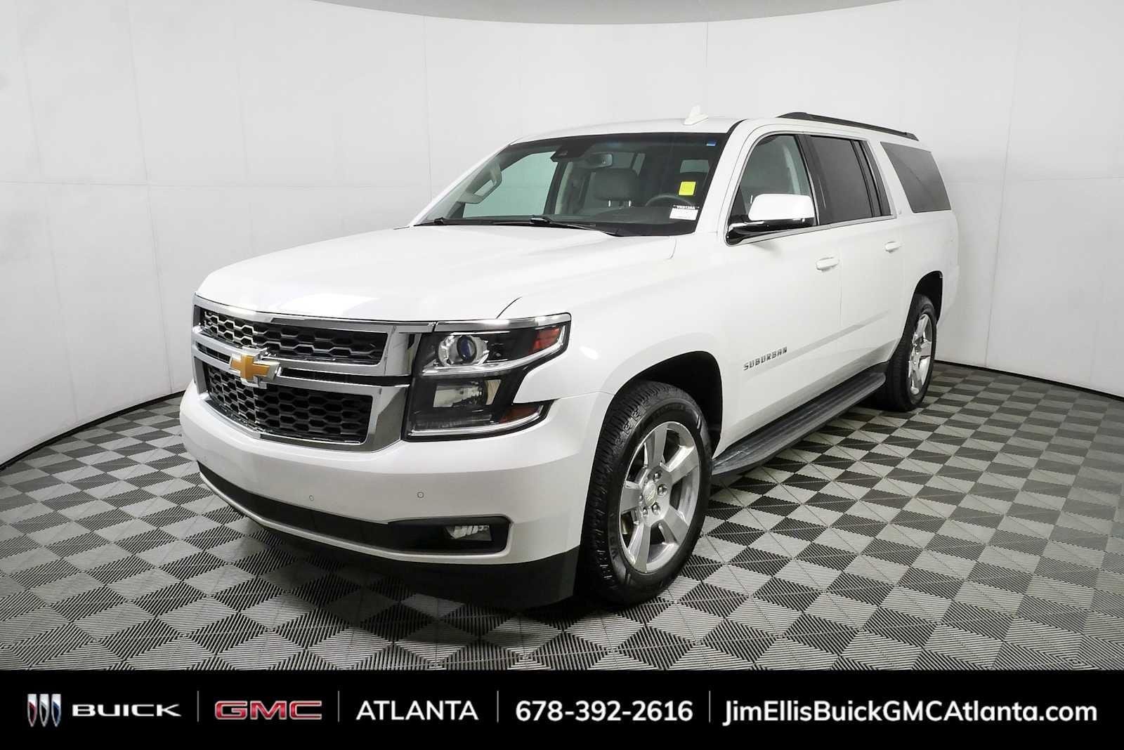 Used 2016 IRIDESCENT PEARL TRICOAT Chevrolet LT image 28