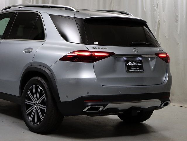 2025 Mercedes-Benz GLE GLE450 - Photo 8