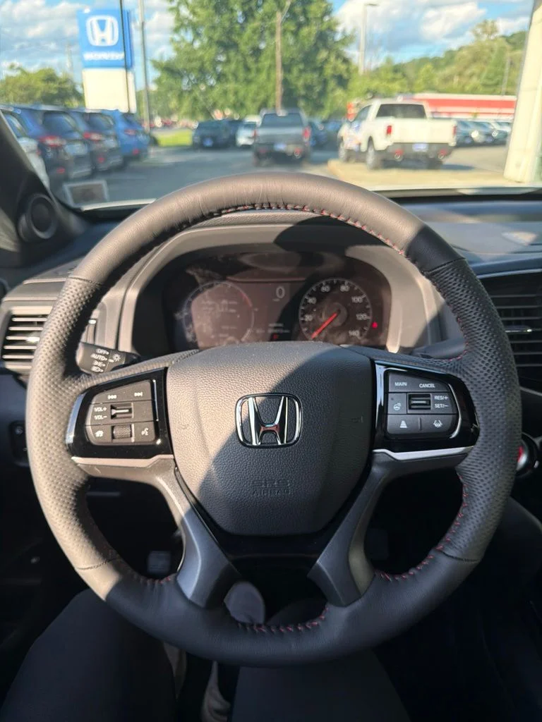 2026 Honda Ridgeline Black Edition - Photo 14