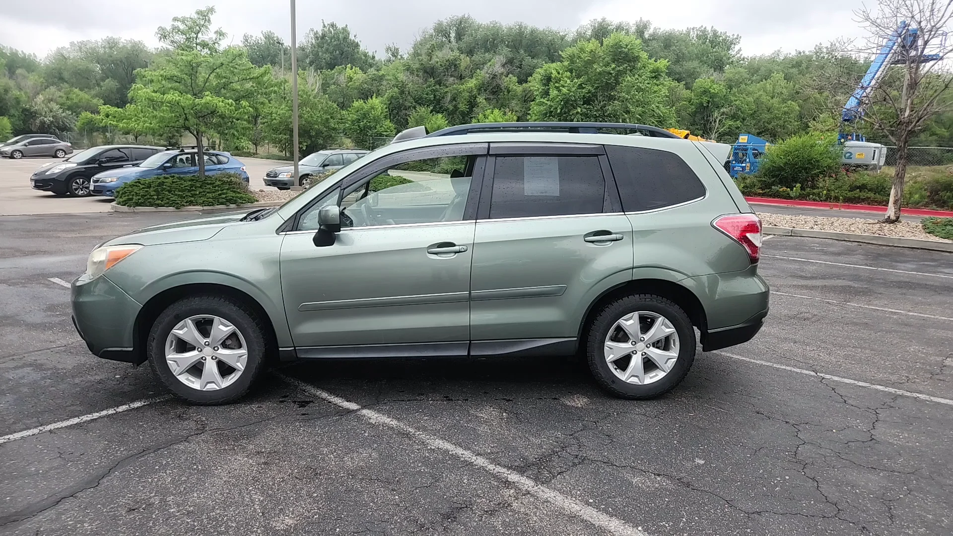 Used 2014 Green Subaru 2.5I LIMITED image 8