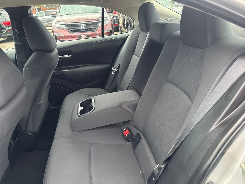 Used 2020 Silver Toyota LE image 34