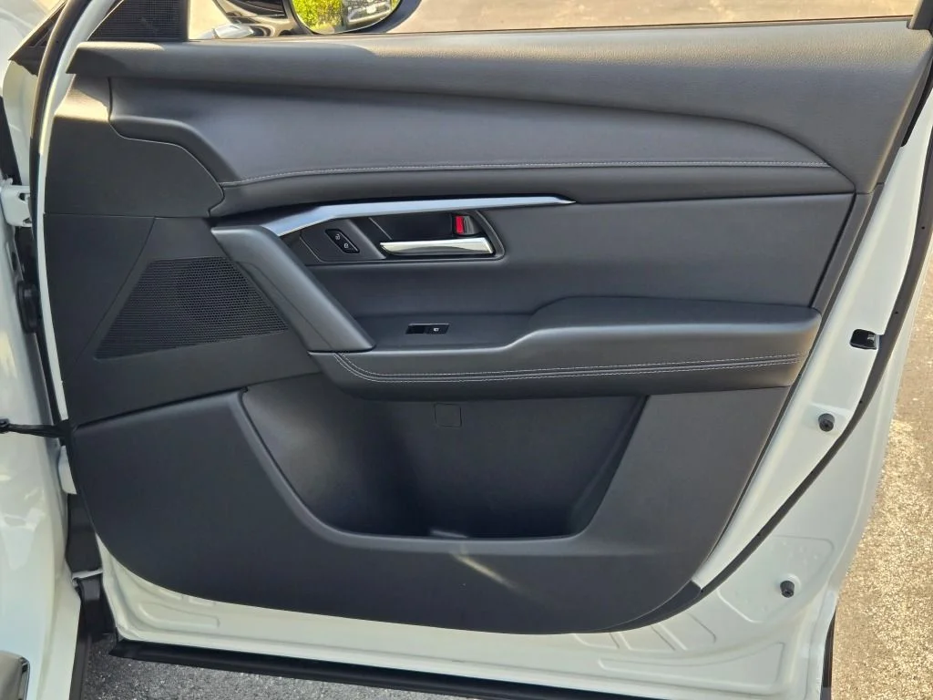 New 2026 White Mazda 2.5 S Preferred image 5