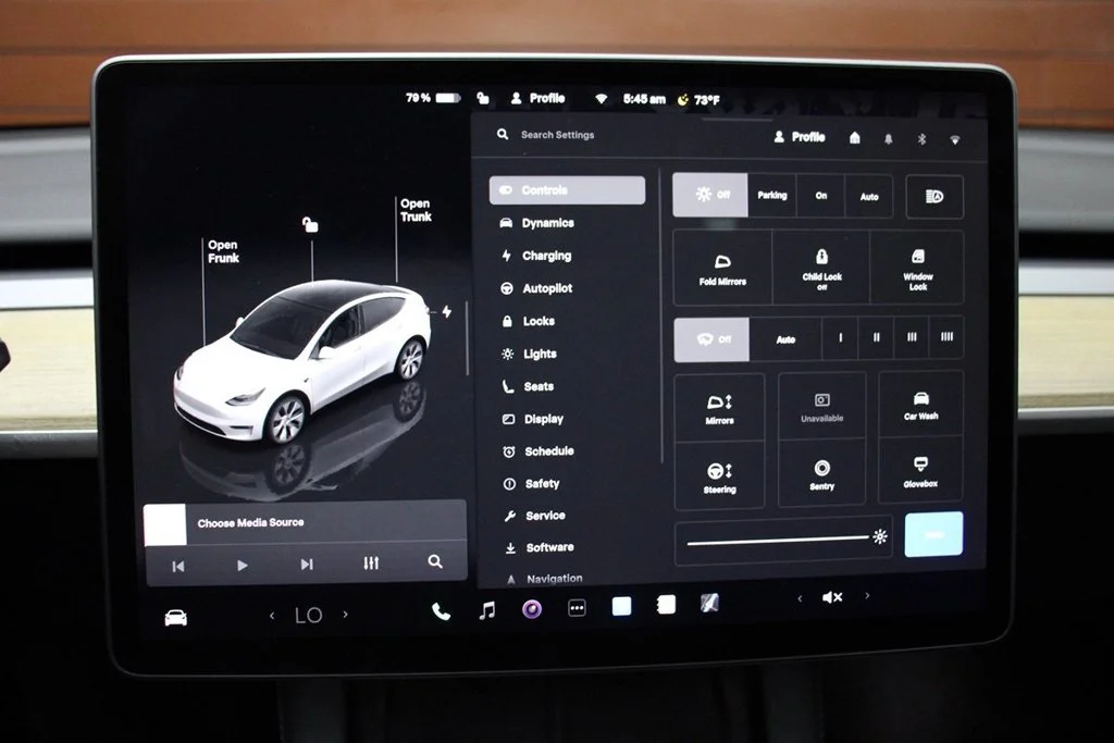 Used 2023 Pearl White Multi-Coat Tesla Long Range image 21