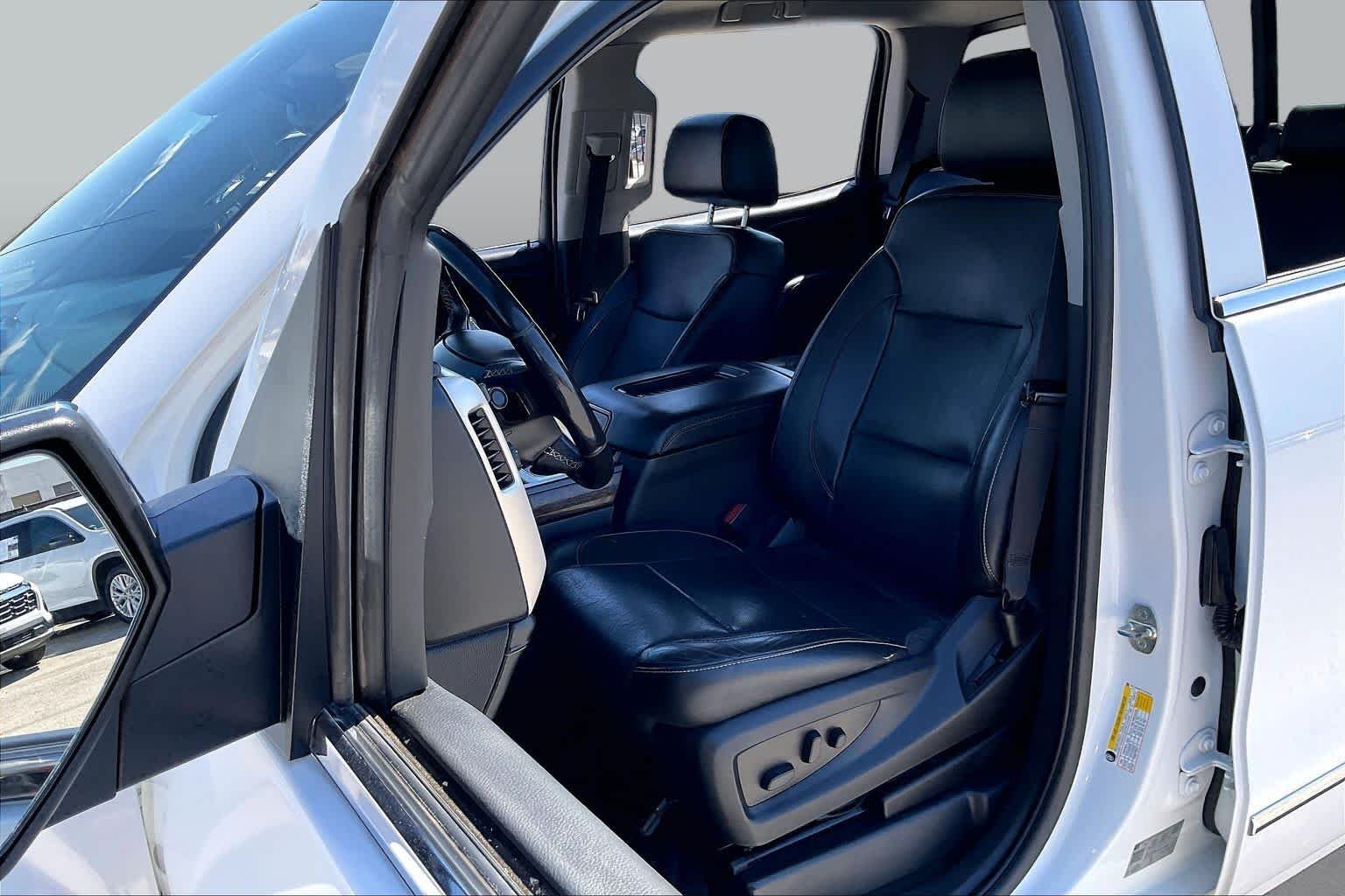 Used 2018 Summit White GMC SLT image 8