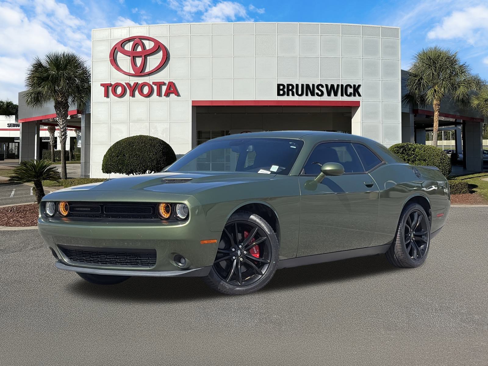 2018 Dodge Challenger SXT Plus