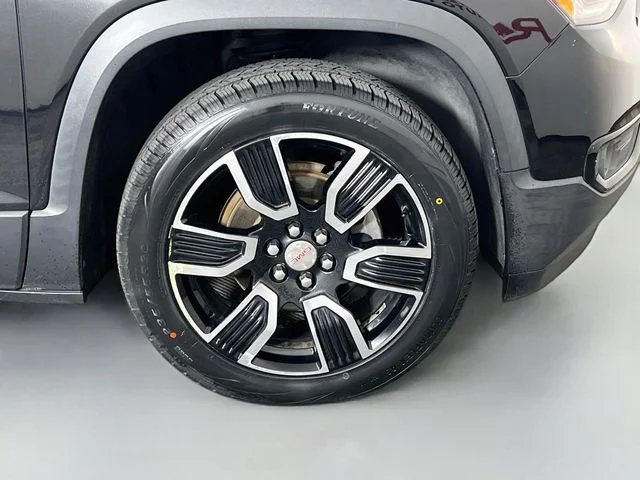 2019 GMC Acadia SLT-1 - Photo 40