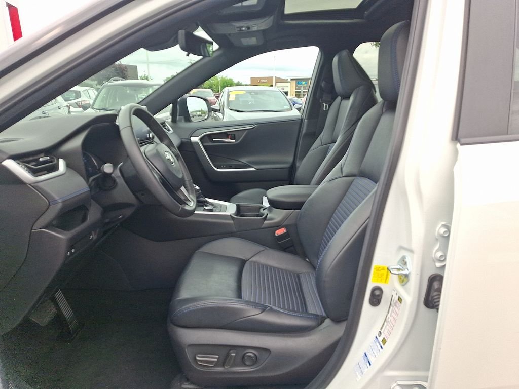 Used 2021 White Toyota XSE image 14