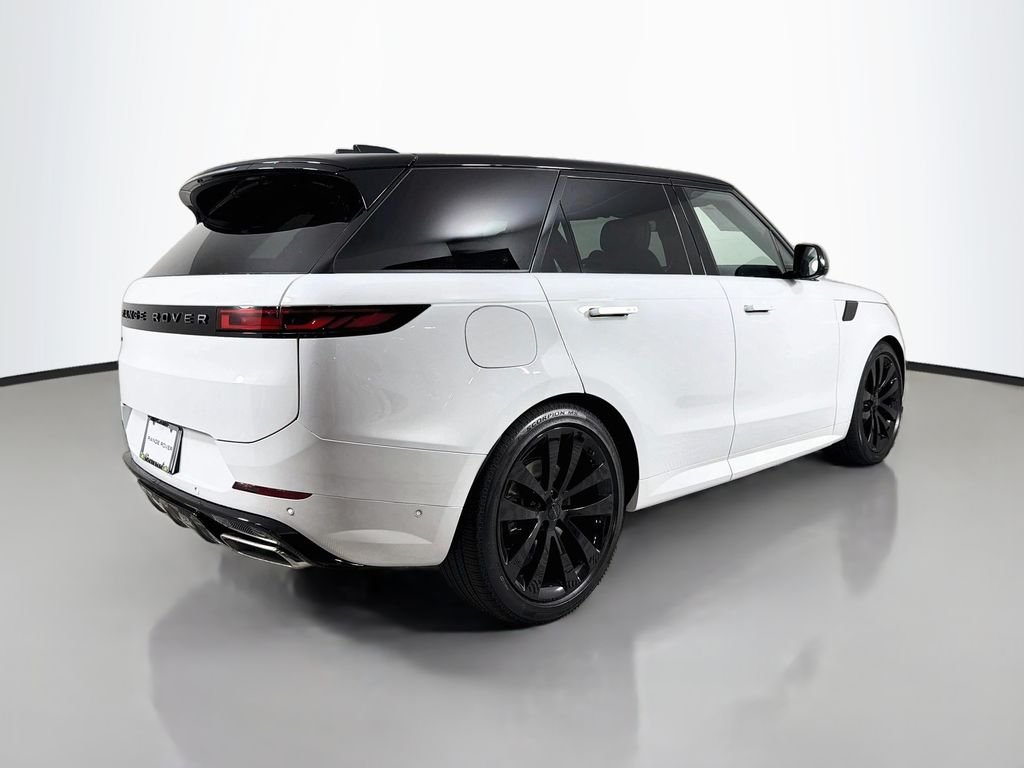 New 2027 Fuji White Land Rover Dynamic SE P400 image 5
