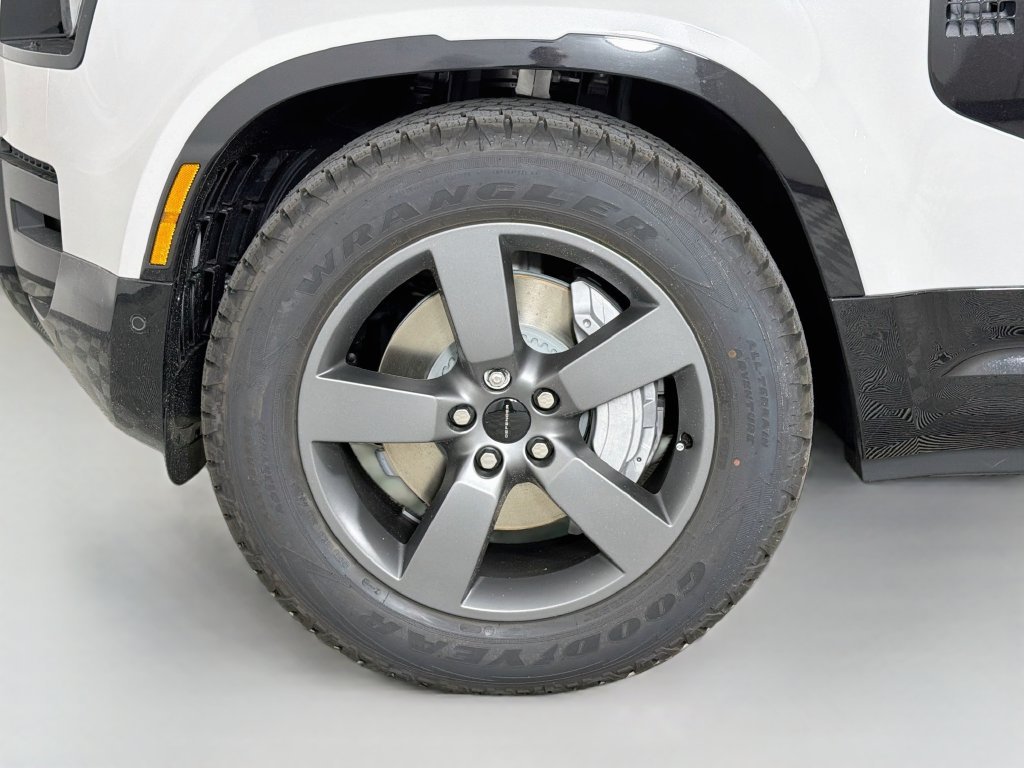 New 2026 Borasco Grey Land Rover X-Dynamic SE image 33