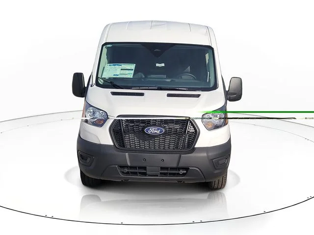 New 2026 Oxford White Ford Base image 2