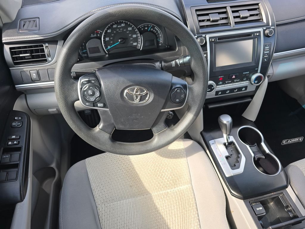 Used 2014 Beige Toyota LE image 17
