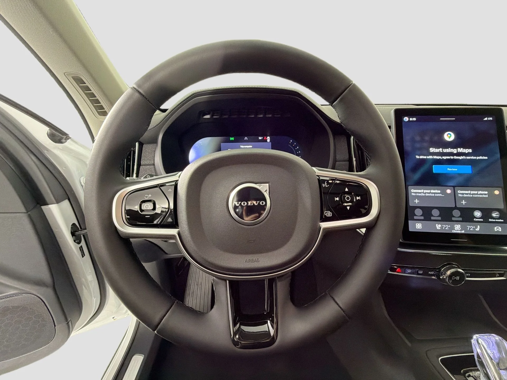 New 2026 Crystal White Volvo Plus image 11