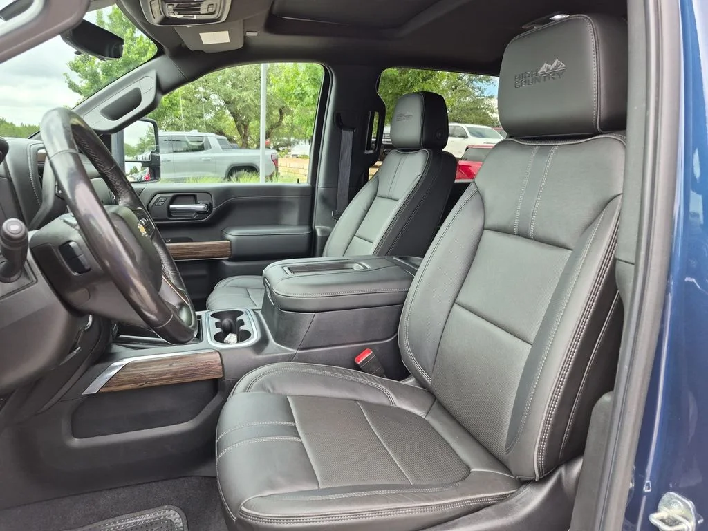 Used 2020 Blue Chevrolet High Country image 19