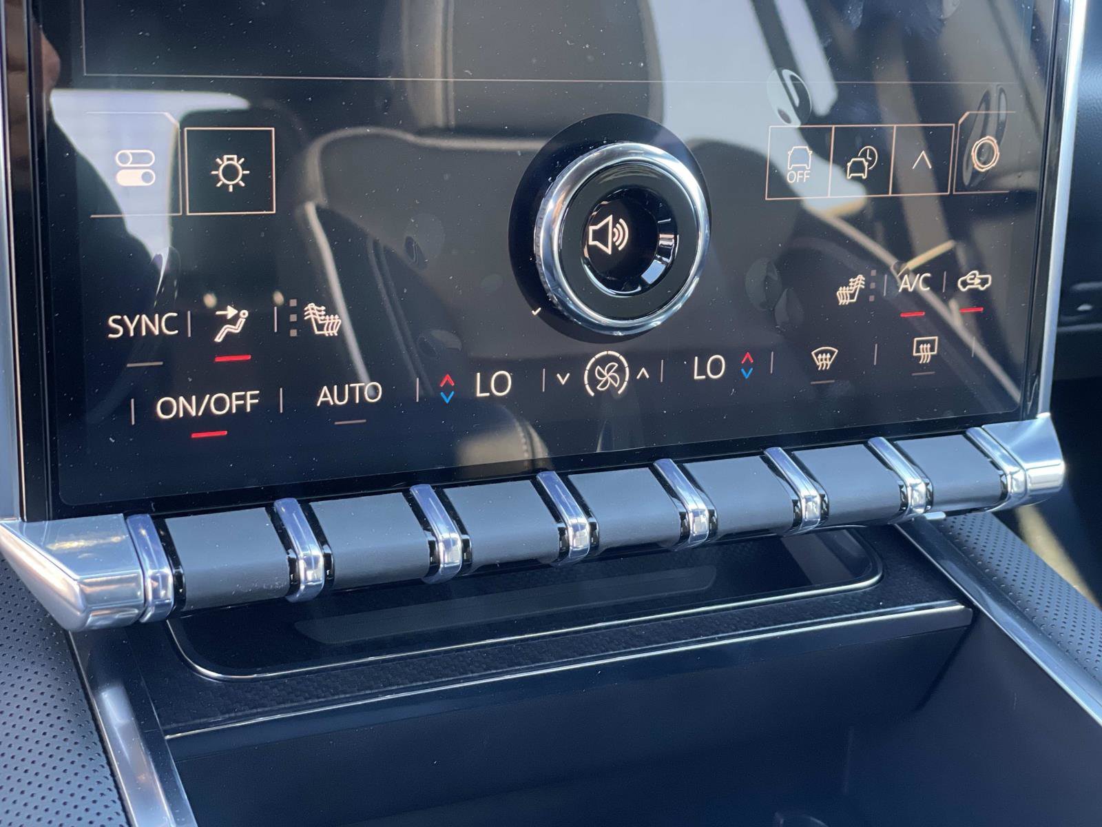 2026 GMC Sierra EV Elevation - Photo 16
