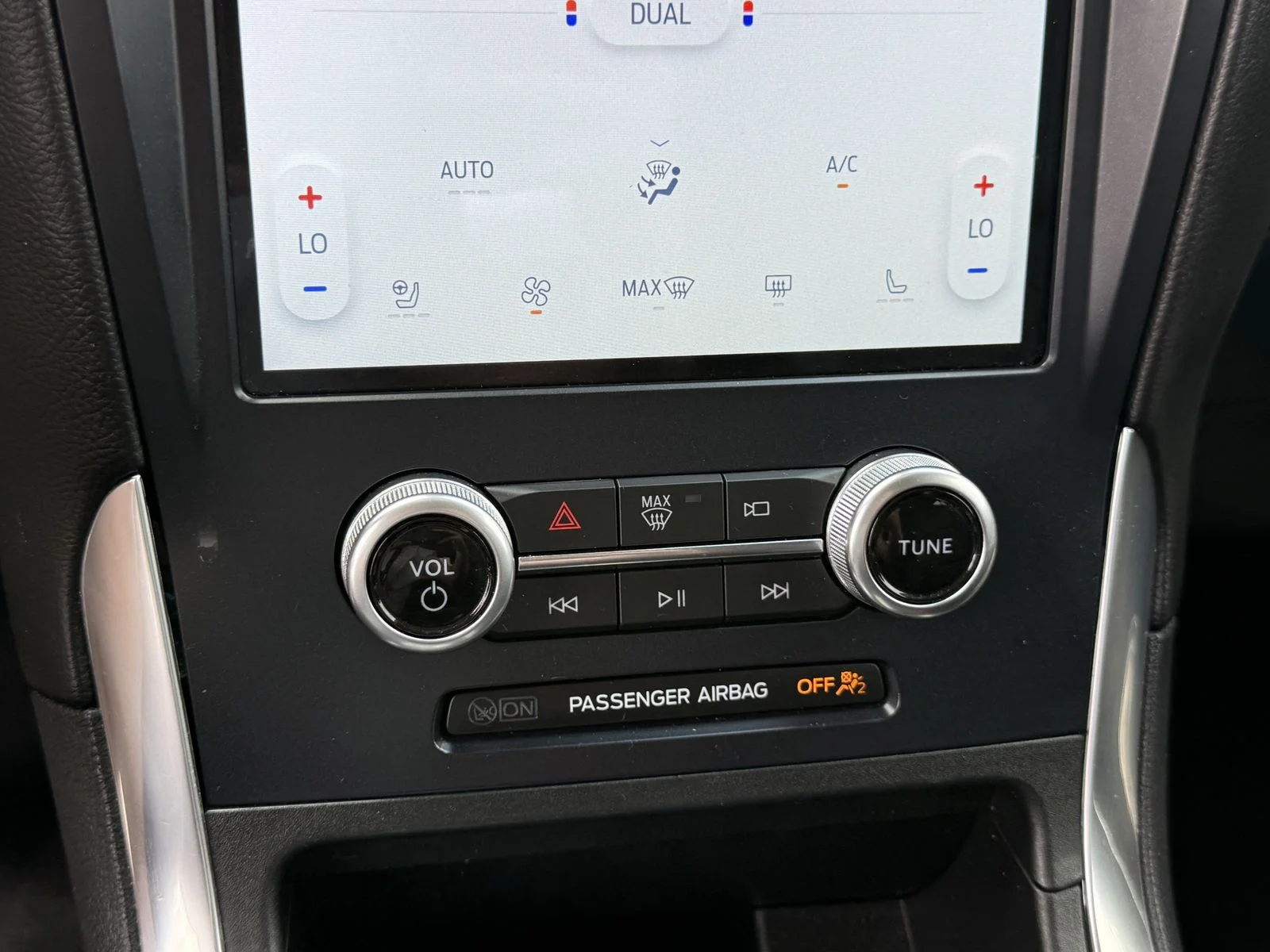 Used 2023 Gray Ford Titanium image 29