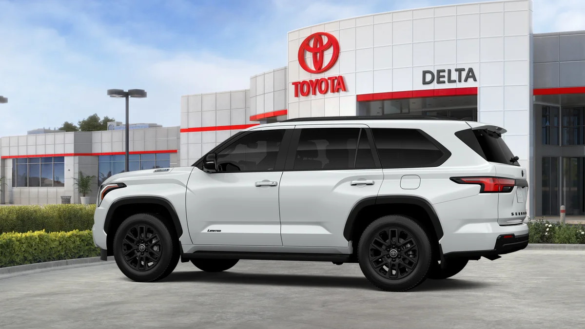 New 2026 Wind Chill Pearl Toyota Limited image 31