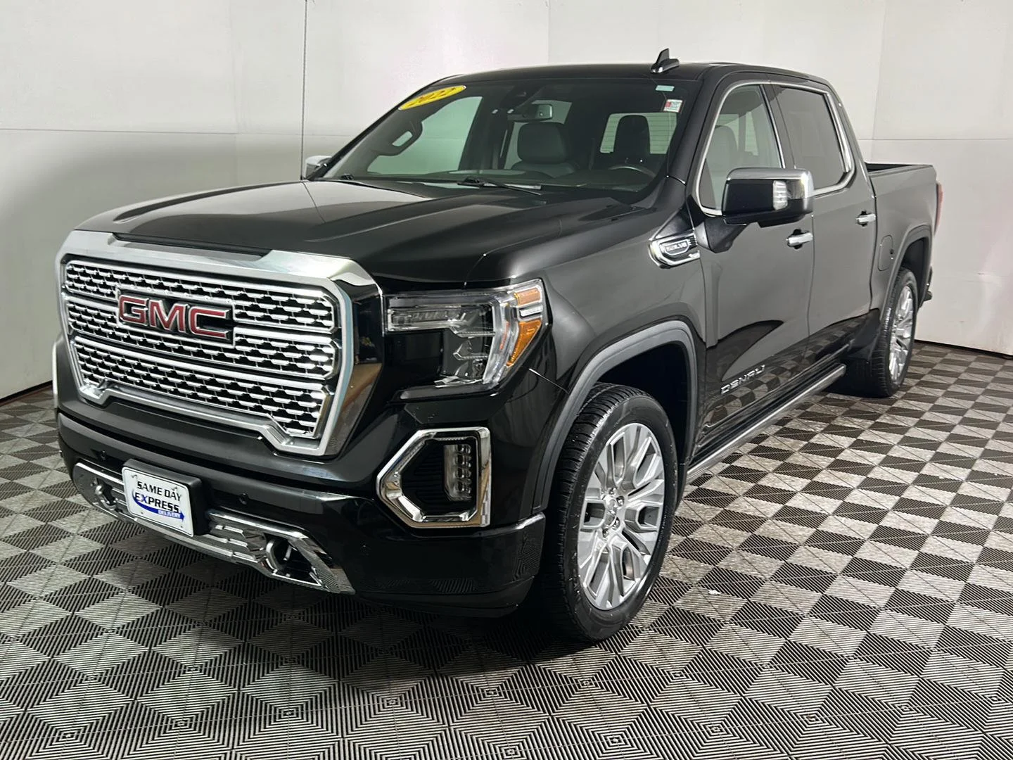 Used 2022 Onyx Black GMC Denali image 12