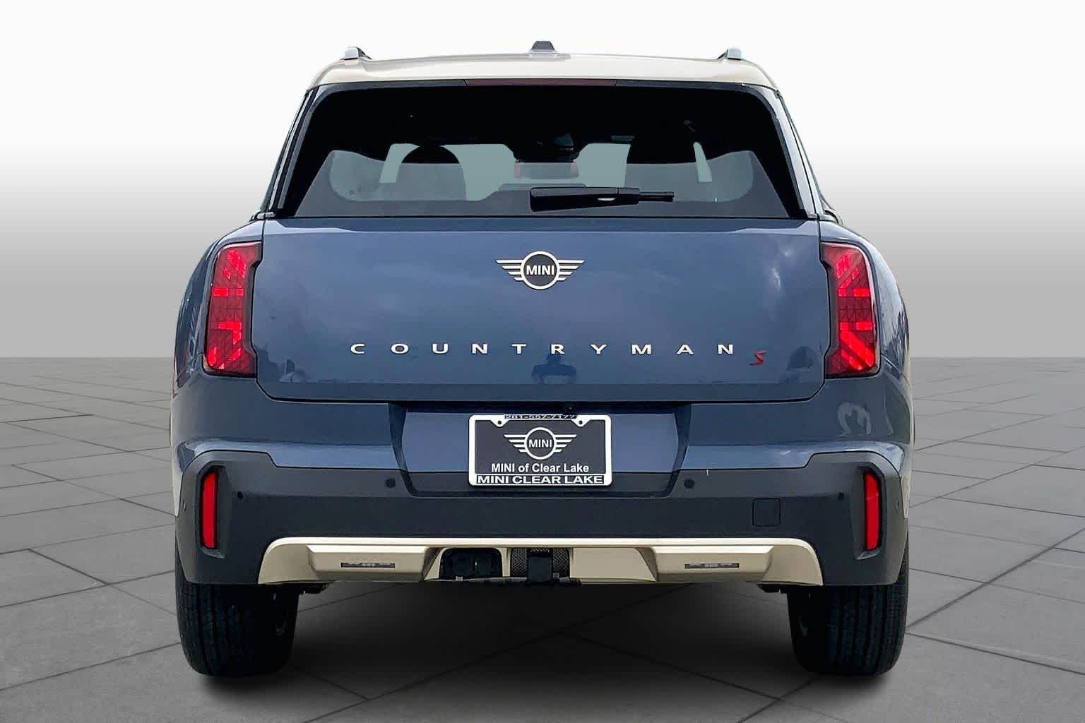 New 2026 Slate Blue Metallic MINI Signature Plus image 4
