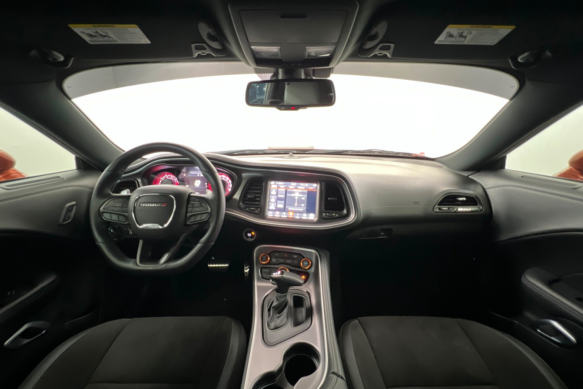 2022 Dodge Challenger R/T - Photo 10