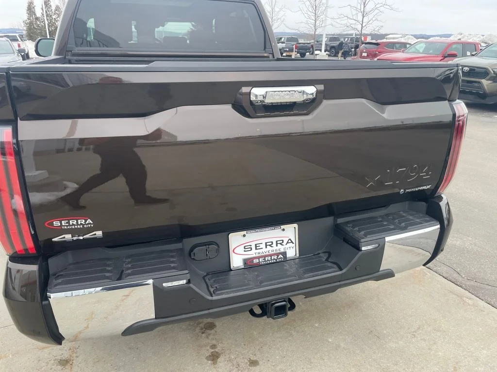 2025 Toyota Tundra 1794 Edition - Photo 8