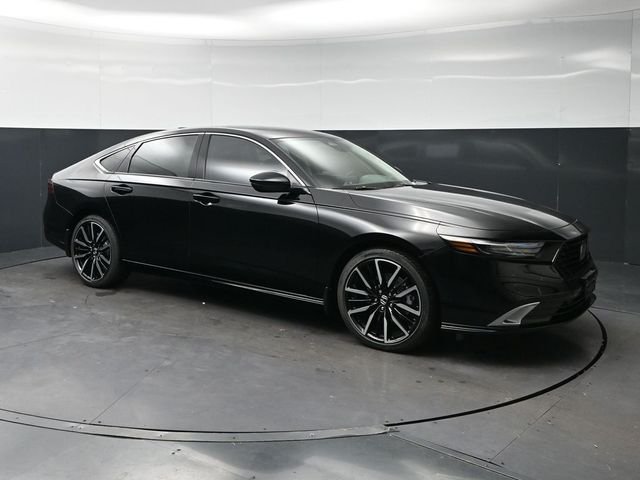 New 2026 Crystal Black Pearl Honda Touring image 3