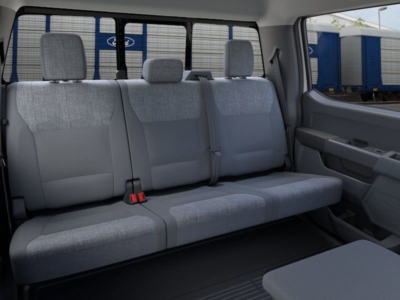 New 2026 Oxford White Ford F-350® XLT image 11