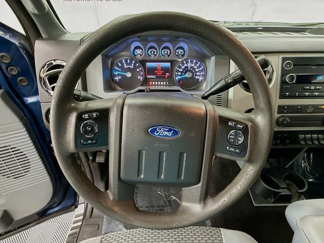 Used 2016 Blue Ford XLT image 11