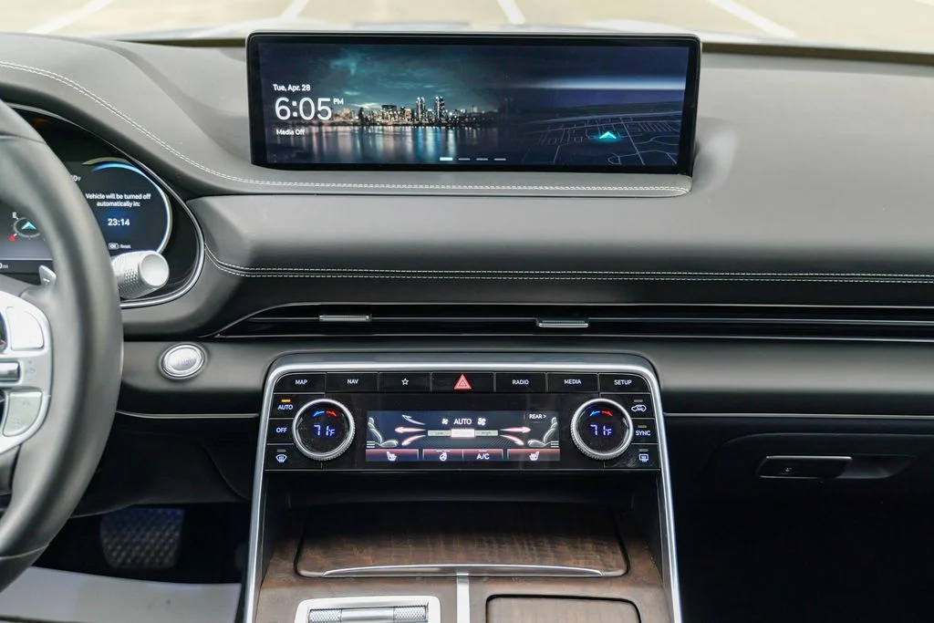 2024 GENESIS GV80 Standard - Photo 49
