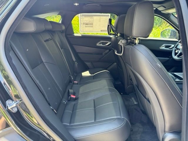 New 2026 Santorini Black Land Rover P250 Base image 17