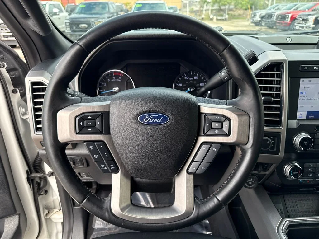 Used 2020 White Ford Platinum image 14
