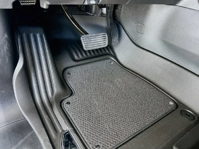 2026 GMC Sierra 1500 AT4 - Photo 14