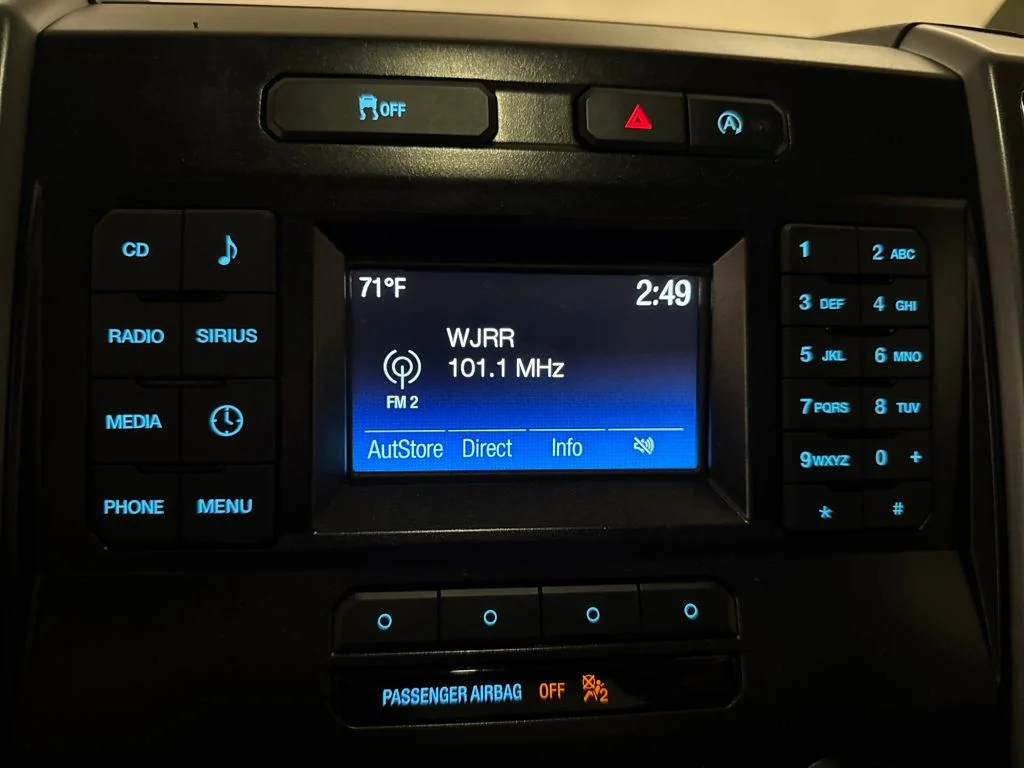 Used 2015 Blue Ford XLT image 26
