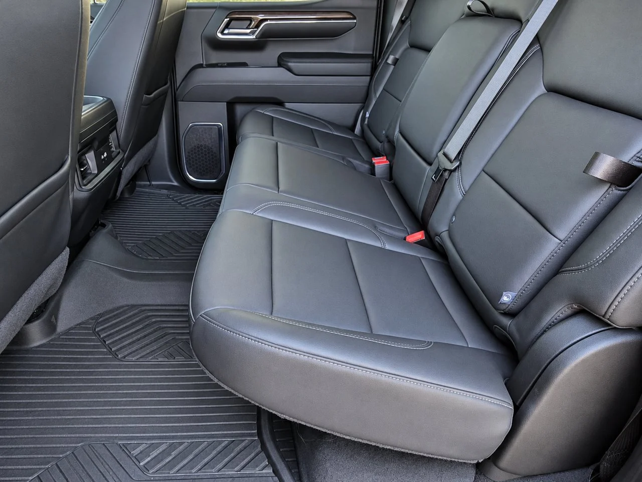 Used 2024 Radiant Red Tintcoat Chevrolet LT Trail Boss image 26