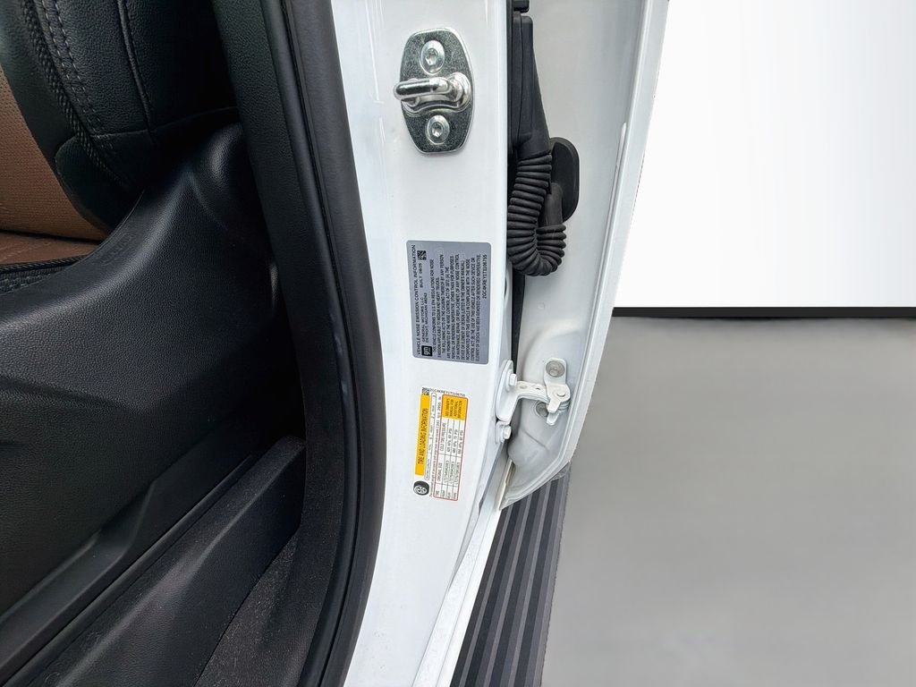 Used 2026 White Chevrolet High Country image 34