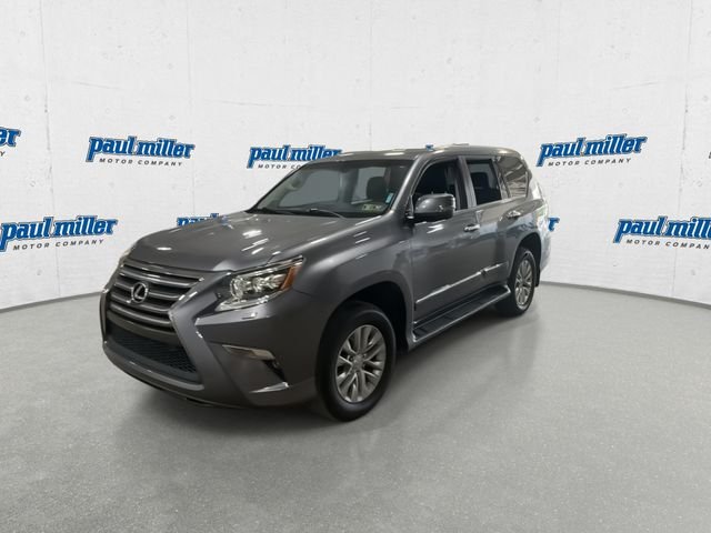 Used 2016 Gray Pearl Lexus 460 image 4