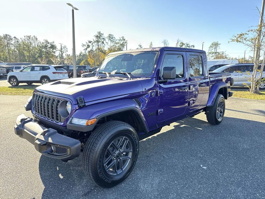 New 2026 Reign Exterior Paint Jeep Sport S image 6
