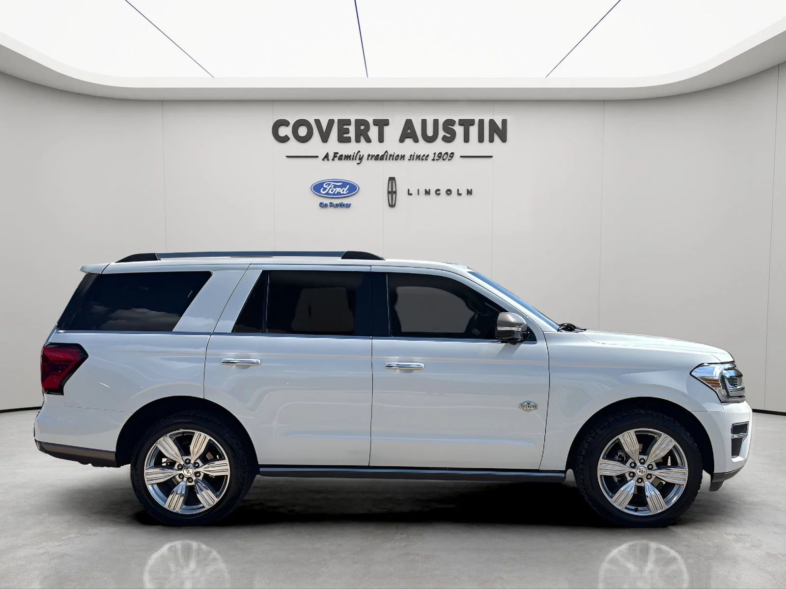 Used 2024 White Ford King Ranch image 6