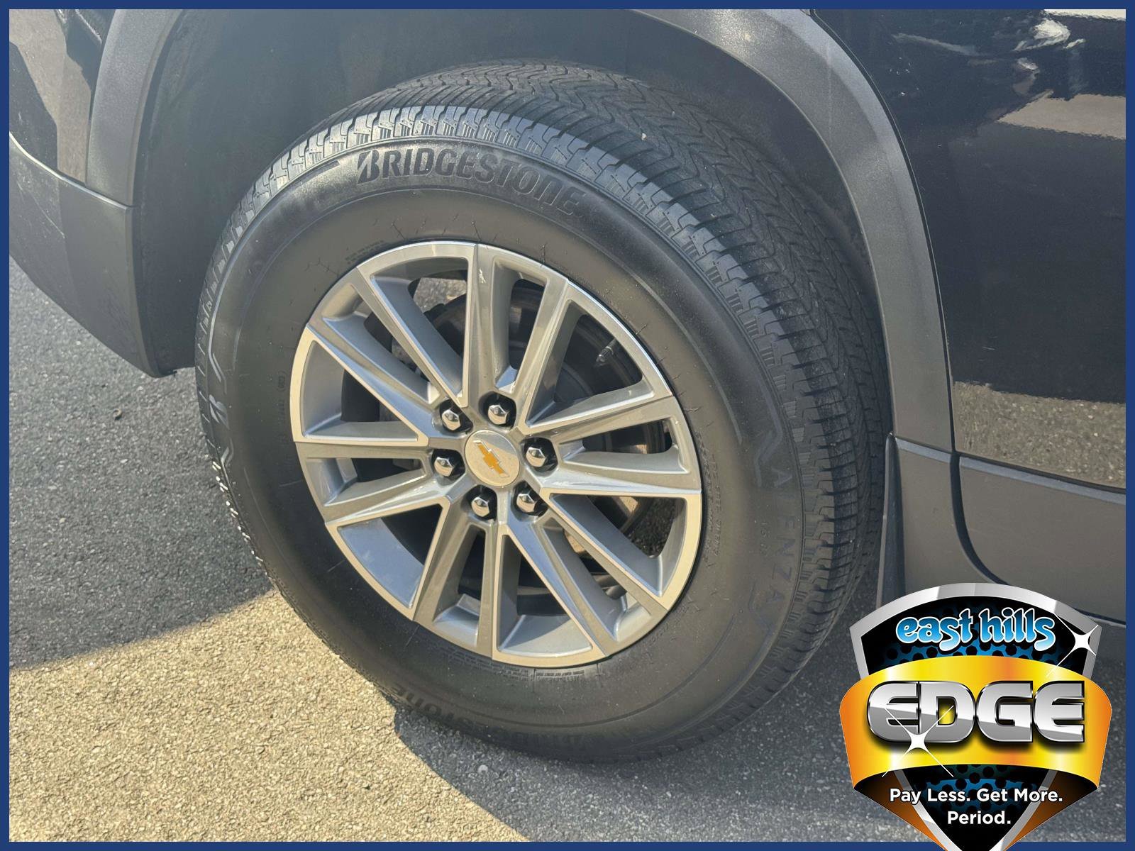 2023 Chevrolet Traverse 1LT - Photo 6