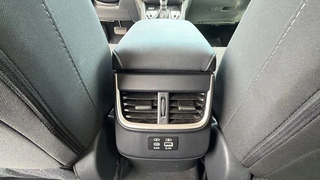 Used 2025 Crystal White Pearl Subaru Premium image 25