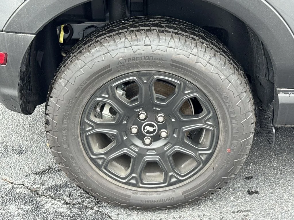 New 2025 Gray Ford Badlands image 17