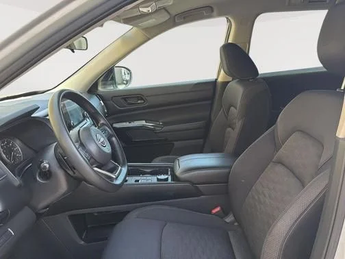 Certified Used 2023 Silver Nissan S image 15